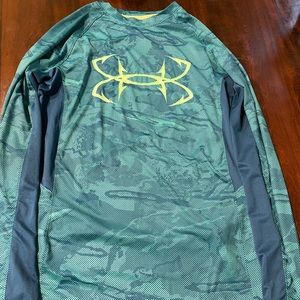 Under Armour Long Sleeve
